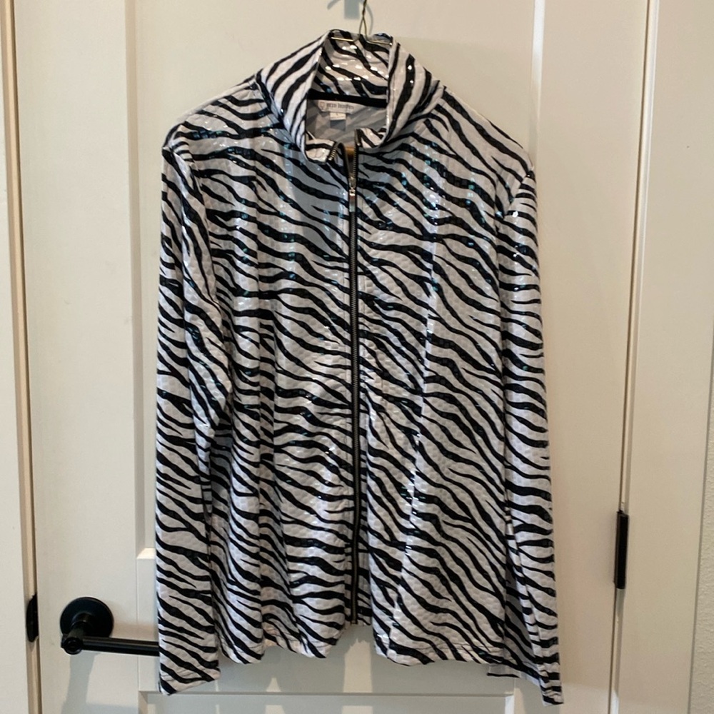 Beautiful!  ERIN by Erin London~ Black White Animal Print Zipper Jacket Top~Sz.L